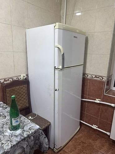 ssd satilir: Beko iki qapılı soyuducu - Brend/model: Beko, üstdə dondurucu, altda — 2