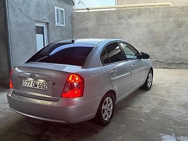 chat satisi: Hyundai Accent: 1.5 l | 2007 il Sedan — 6