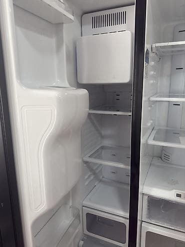 ТВ и видео: 2 двери Samsung Холодильник Продажа, цвет - Черный, С диспенсером — 4