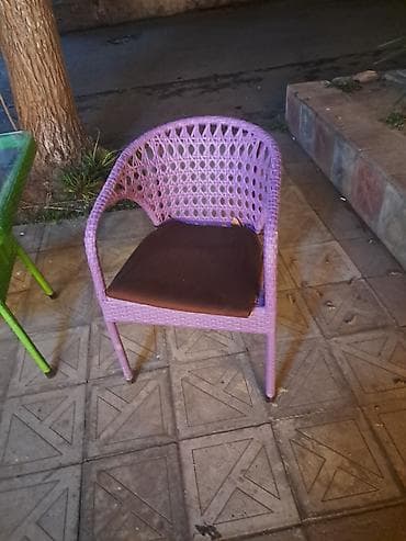 Masa (35m), stul (25)Rattan stilində açıq hava dəsti – stol və 2