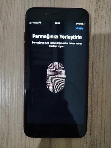 iphone kamerası: IPhone 8 Plus, Qırmızı, Barmaq izi — 4