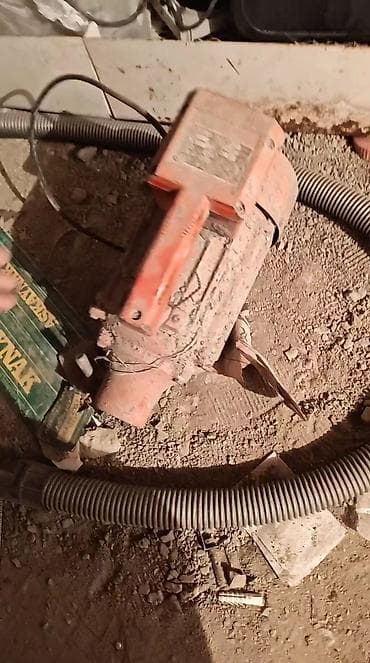 Steplerlər və bərkidici alətlər: Beton kəsici/ştrabor (divar qıran – kanal açma aparatı) - Tətbiq — 1