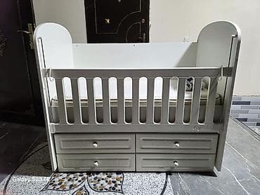 delloro mebel: Oğlan və qız üçün, İşlənmiş, Beşik, Matras ilə — 1