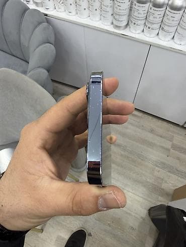 прокат плейстейшен 4: IPhone 13 Pro, 256 ГБ, Синий, Face ID — 3