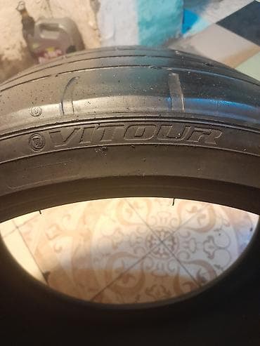 Vitour SPEC Z yüksək performanslı şin - Ölçü: 275/35 ZR20 - Yük/sürət