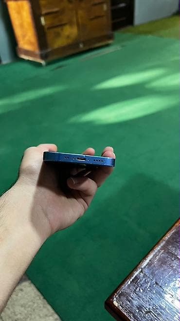 128 yaddaş 71 🔋zavod usdada olmuyub Məhsul: Mavi rəngli smartfon -