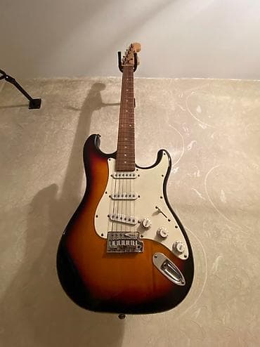 Elektron gitara, 6 sim, İşlənmiş, Ünvandan götürmə lalafo.az -da Elektron gitara, 6 sim, İşlənmiş, Ünvandan götürmə