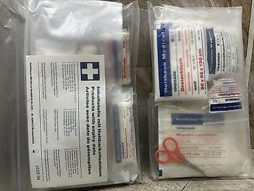 tibb geyim: Aptecka tibbi canta real alana cuzi endirim ederem — 2