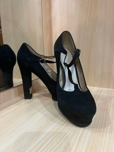 женские толстовки на молниями: Туфли, Размер: 36, цвет - Черный, Б/у — 3