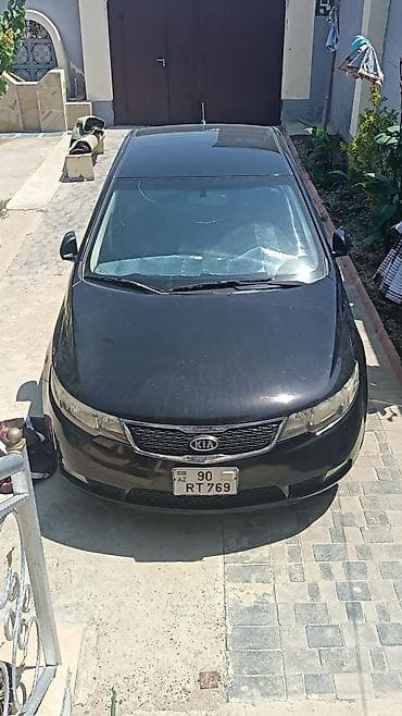 Kia Cerato (sedan), qara rəng. - Kuzov: kompakt sedan, arxa parklama — 2