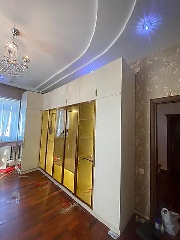 led miqalka: Künc dolab, Yataq otağı üçün, Qarderob, Açılan, Quraşdırıla bilən — 2