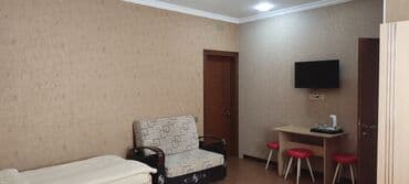 otaq arakesmeleri: Xüsusiyyətlər: İnşaatçılar metro stansiyasına 6 dəqiqəlik yürüş — 2