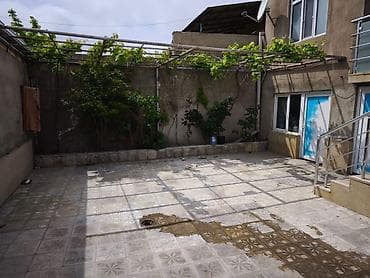 100 kv. m, 3 otaqlı, Kombi, Qaz, İşıq