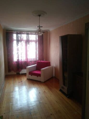 ayna sultanova kiraye evler 2024: Gənclik metrosunun yaxınlığında (Qızılğül restoranın yanı) 5 mertebəli — 5