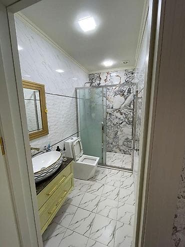 сдам гараж: İcarəyə verilir 2 otaqlı yeni tikili 117 m², Gənclik m. Kateqoriya — 4