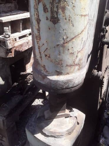 kömürsındıran çəkic: Molot.50 tonluq.çəkic — 2