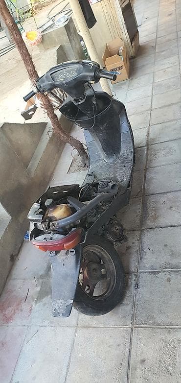- Honda dio, 50 sm3, 73000 km — 1
