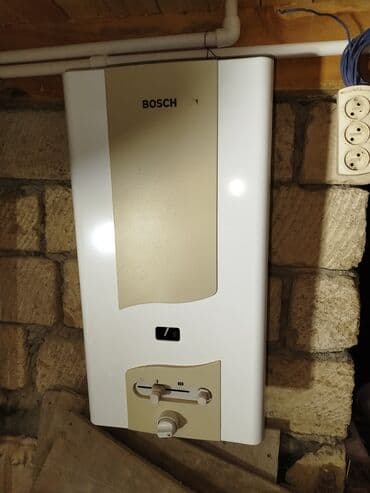 Bosch qazla işləyən su qızdırıcısı (kolonka) - Divara montaj olunan