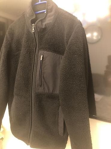 mexmer parca: Qara rəngdə, kişi üçün flis jaket, S-M razmer, qış üçün. Kurtkanı — 2