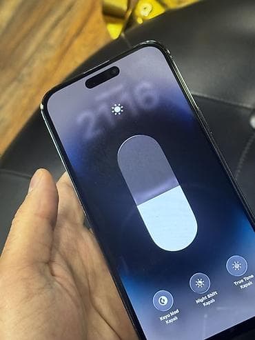 ipone 16e: IPhone 14 Pro Max — 3