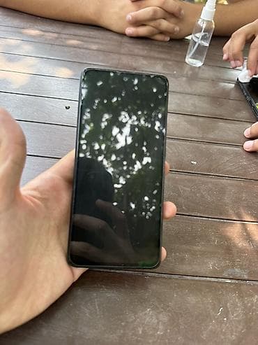 xiaomi m365 pro: Samsung Galaxy A51, İki sim kartlı — 2