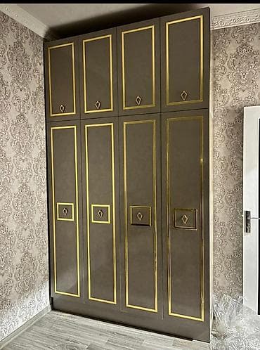 mis tavalar: Klassik üslubda 4 qapılı geyim şkafı - Rəng: tünd qəhvəyi (taupe) — 1