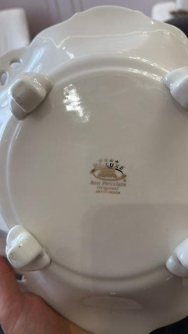 Qab-qacaq və mətbəx ləvazimatları: Hiluxe Best Porcelain qab – orijinal British Design. - Material — 2