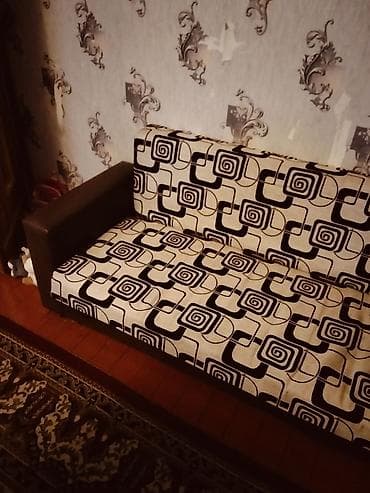kunc divanl: Divan, Açılmayan, Bazasız, Parça, Çatdırılma yoxdur — 1