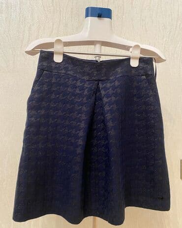 krep qadın ətəkləri: Ela vəziyyətdə — 1