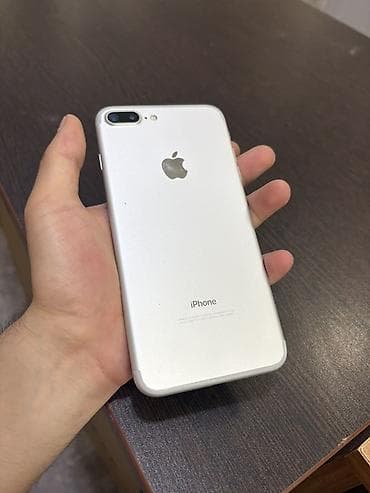i̇phone 13 mini: IPhone 7 Plus, Gümüşü, Barmaq izi — 1