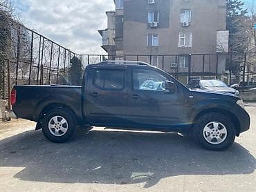 Nissan Navara: 2.5 л | 2012 г. Пикап — 6