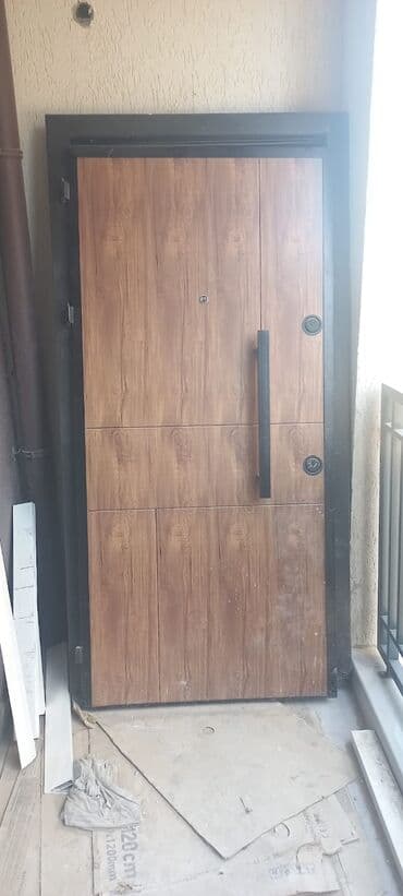 demir qapilar tecili satilir: Məhsul: İkiüzlü giriş qapısı - Material və dizayn: Xarici tərəfi od — 1