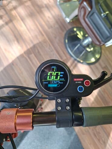 skuter almaq: KUGOO M4 elektrik skuter - Güclü çərçivə və iri təkərlər: qabaqda cüt — 2