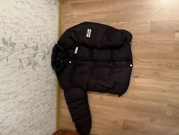 Qara şişmə qış gödəkçəsi 130 manata təzə alınıbdı cəmi 4 5 dəfə