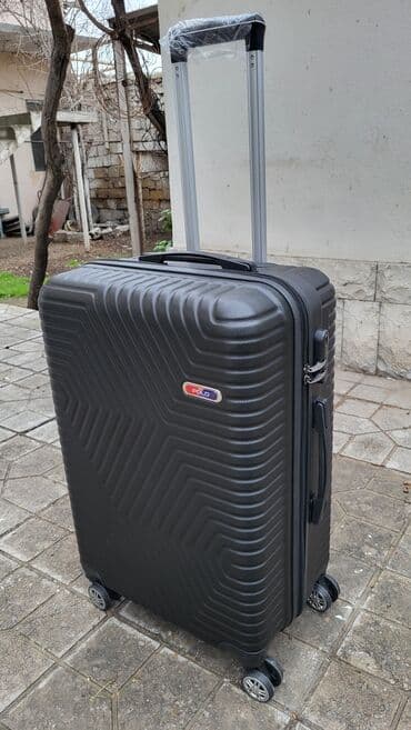 Türki̇yə i̇stehsali orta boylu m(60×43×28) ölçülü qara rəngdə yeni