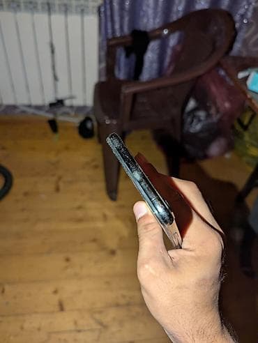 adapter apple: IPhone Xs Max, 64 GB, Face ID, Simsiz şarj, Qırıq — 8