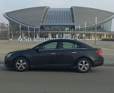 Chevrolet: Chevrolet Cruze: 0.4 л | 2015 г. 150000 км Седан — 4