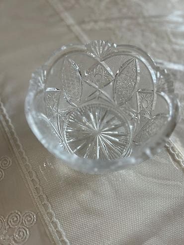 konfet qabl: 2 ədəd Kəsma naxışlı şüşə/qədim üslublu kristal qab - Material — 1