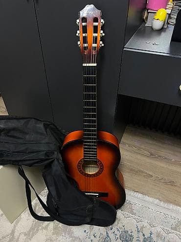 Catdirilma ola biler Klassik akustik gitara – 4/4 ölçü. - Korpus