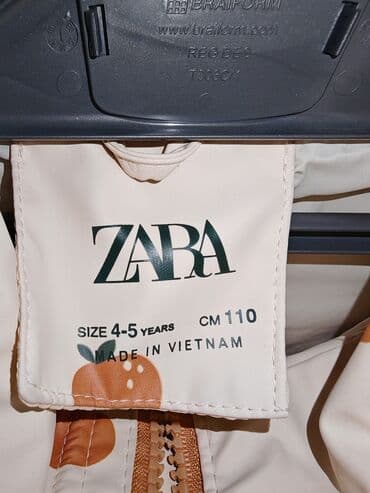 zəy daşı kimyəvi tərkibi: Zara uşaq gödəkçəsi - Ölçü: 4-5 yaş, 110 sm (etiketdə göstərilib) - — 4