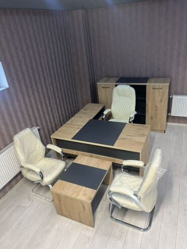 diri baliq: Ofis mebel dəsti – modern dizayn Tərkib: - İdarəçi masası: təbii ağac — 1