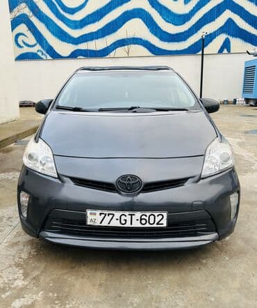 en ucuz masinlar turbo az: Toyota Prius: 1.8 l | 2015 il Hetçbek — 3