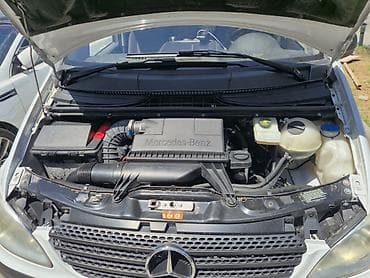 Mercedes-Benz Vito yük mikroavtobusu - Korpus: ağ rəngli, qapalı yük — 7