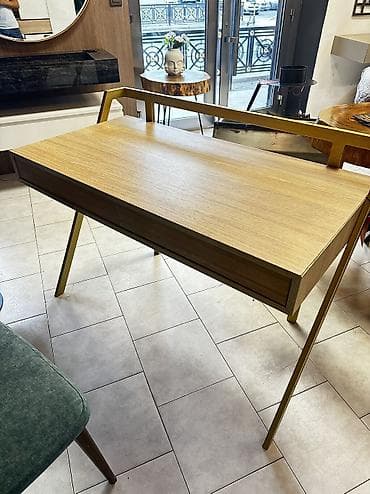 Laminat və metaldan hazırlanıb. eni 140 dərinlik 60 gündürlük 80sm — 3