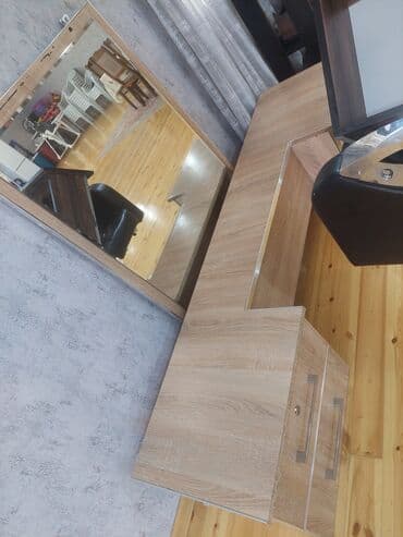 стол для наращивания ногтей: С зеркалом — 2