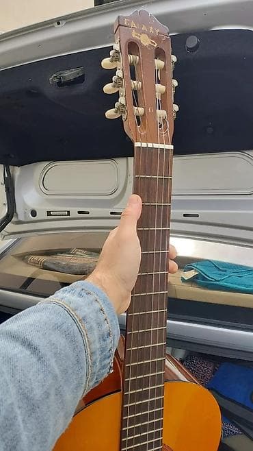 tornado gitara: Klassik gitara, Yamaha, İşlənmiş, Pulsuz çatdırılma — 5