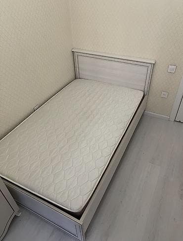 İşlənmiş, Təknəfərlik çarpayı, Bazasız, Matras ilə, Siyirməsiz — 2