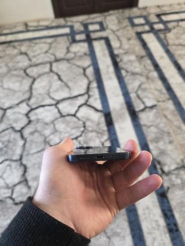 iphone 16 pro max satilir: IPhone 13, Midnight, Face ID — 3