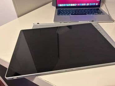 Masaüstü kompüterlər və iş stansiyaları: Dimensions: Surface Book 2 13.5" i7: 12.3" x 9.14" x 0.59"-0.90" (312 — 5