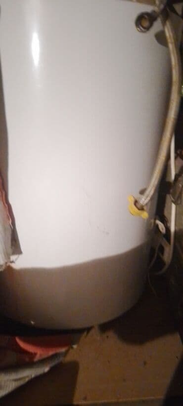 Elektrik su qızdırıcısı (boiler) - Silindrik, divara asılan tip - Ağ lalafo.az -da Elektrik su qızdırıcısı (boiler) - Silindrik, divara asılan tip - Ağ
